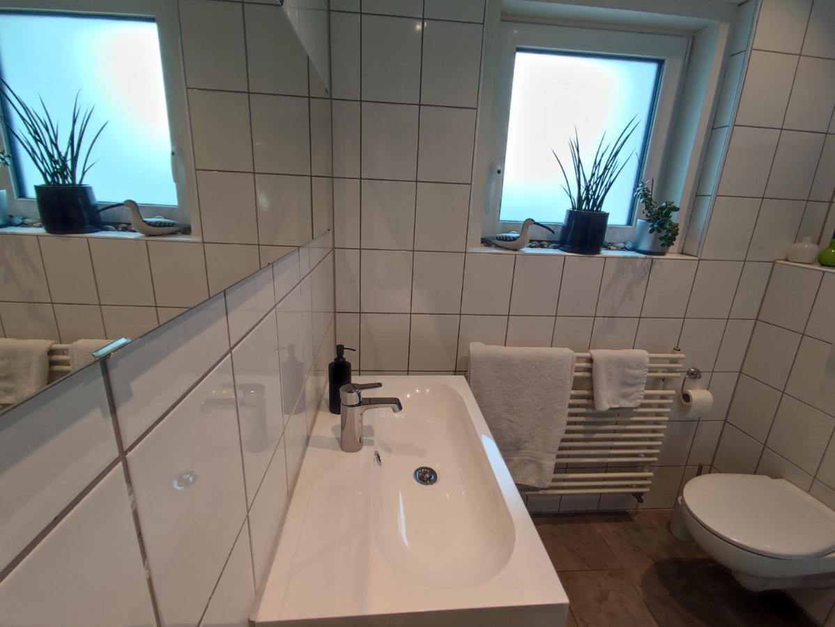 Zen Apartment - Spacious - Garden - Kitchen Karlsruhe Exteriör bild